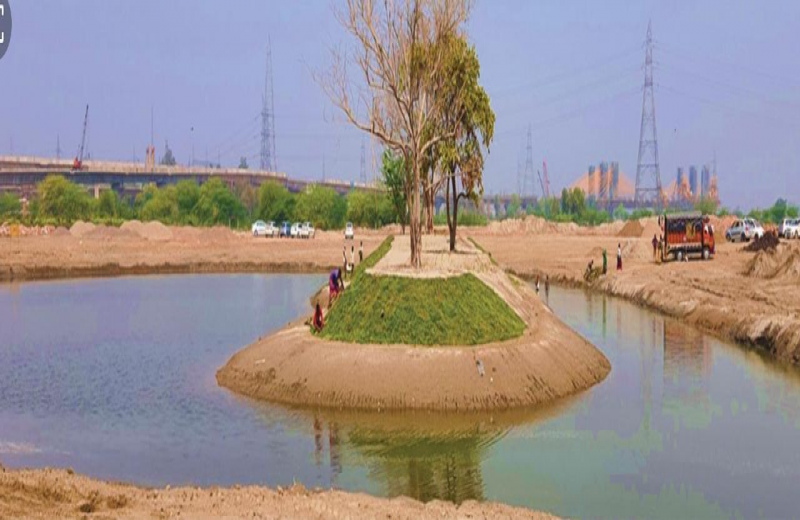 Kalindi Aviral - Nizamuddin Bridge to DND Flyway (Western Bank)